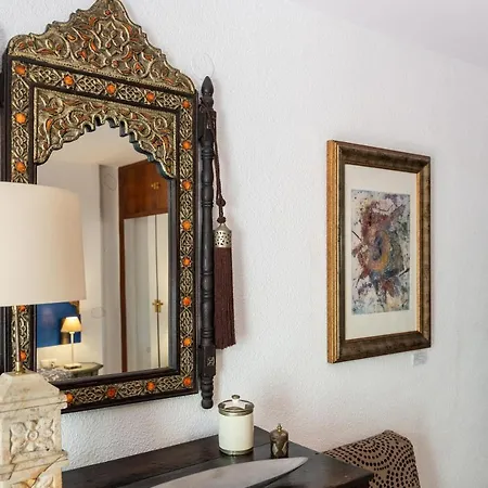 빌라 Art Gallery House 라칼라데미야스