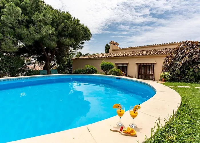 Villa Art Gallery House