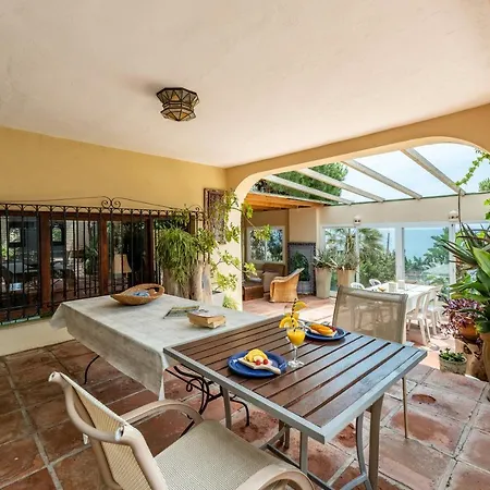 Art Gallery House * La Cala De Mijas