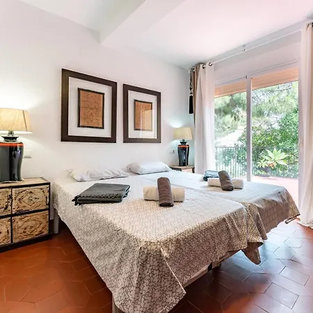 Art Gallery House Villa